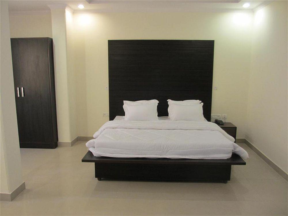 Hotel Chanakya Inn New Delhi Eksteriør bilde