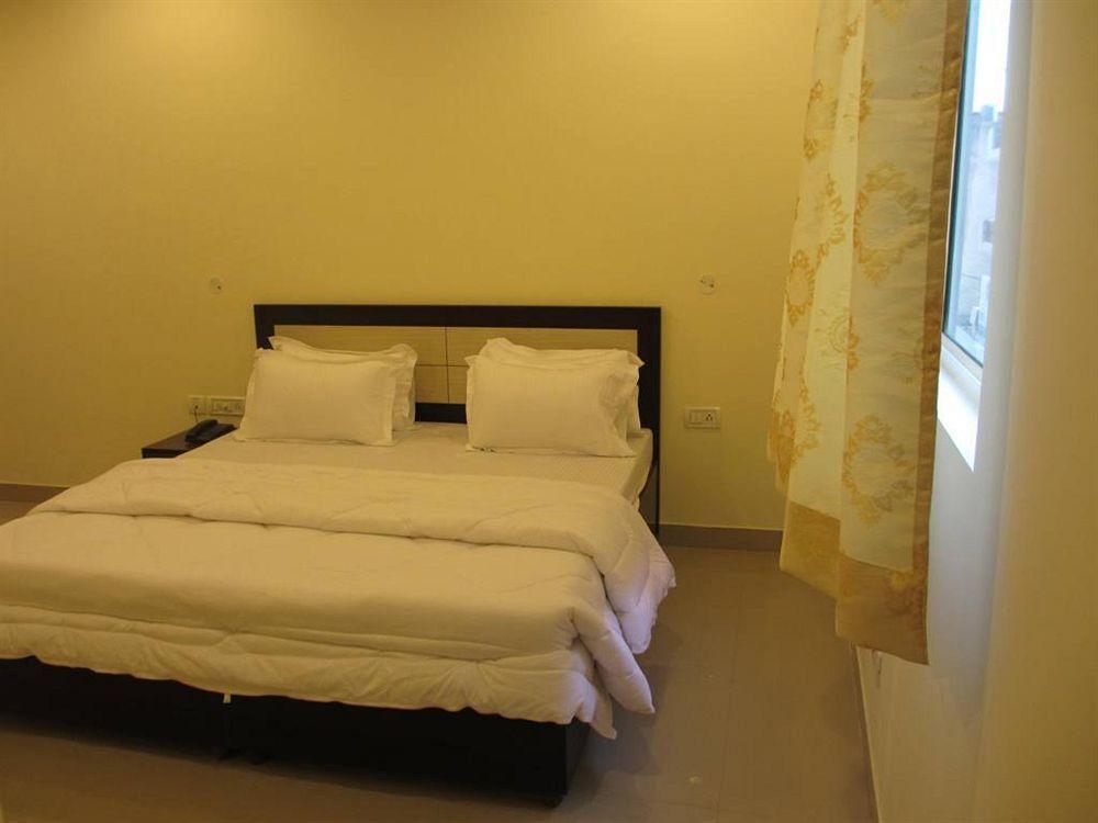 Hotel Chanakya Inn New Delhi Eksteriør bilde